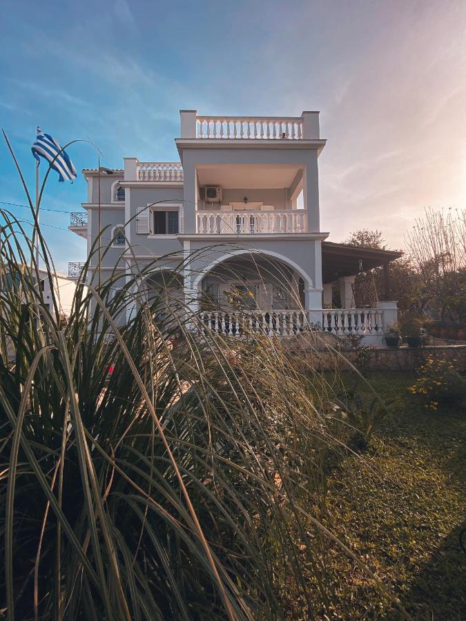 Theros Villa Plános Eksteriør bilde